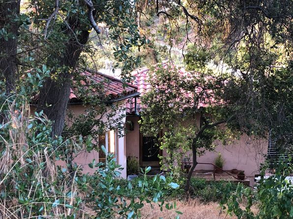 1734 Topanga Skyline Dr