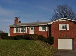 513 Bicker Rd, Cabot, PA 16023