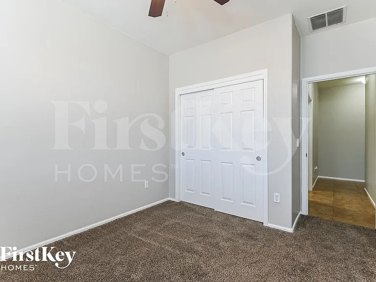 3246 S Lakeside Ridge Loop — Photo 13