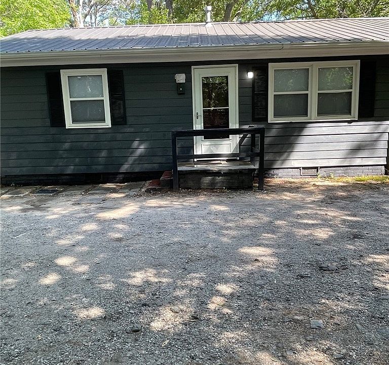 1st image of 805 Chatham St #B