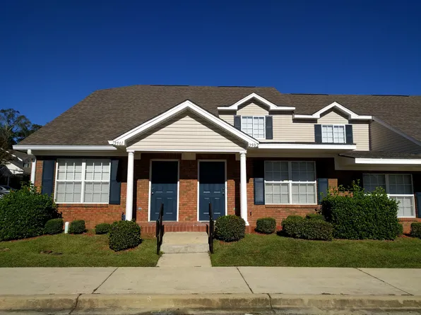 2738 W Tharpe St, Tallahassee, FL