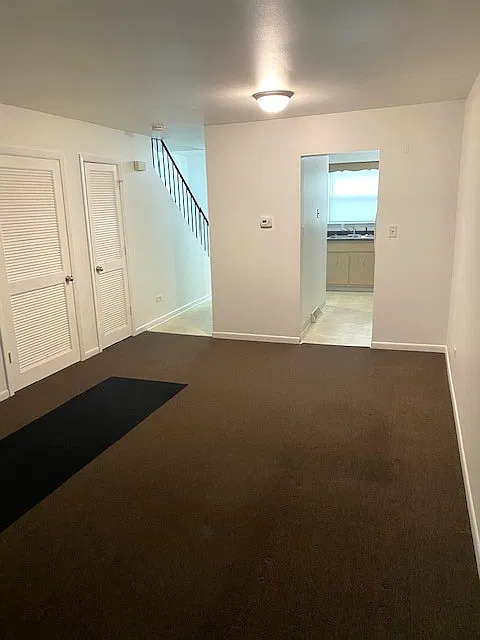 2 bed, 1.5 bath, $1,200 — Photo 3