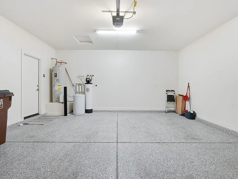 35989 N Kennedia Ln — Photo 39