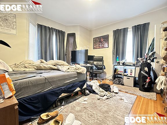 3rd image of 44 Newcastle Rd