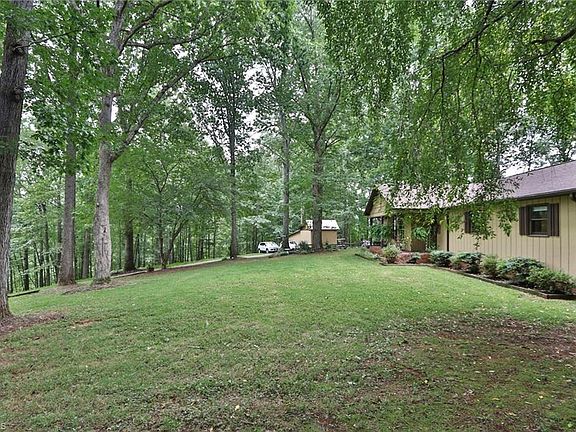 5th image of 287 Roberson Creek Ln