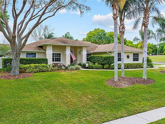 3rd image of 11127 Lake Katherine Cir