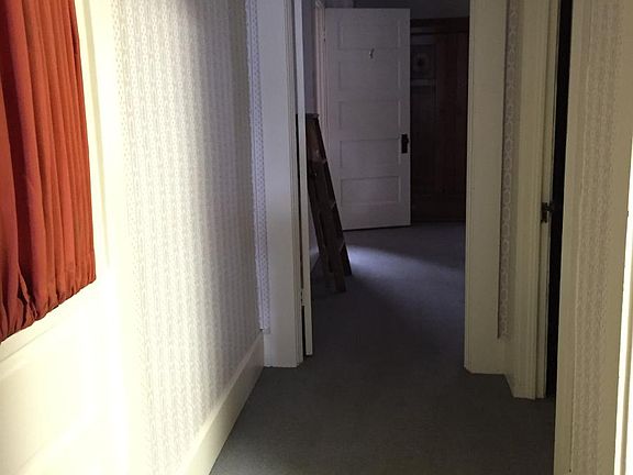 Hallway to bedroom or living room