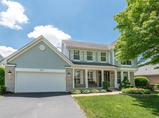 1224 Easton Dr, Carol Stream, IL 60188