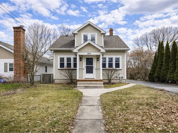 874 Helendale Rd, Rochester, NY 14609