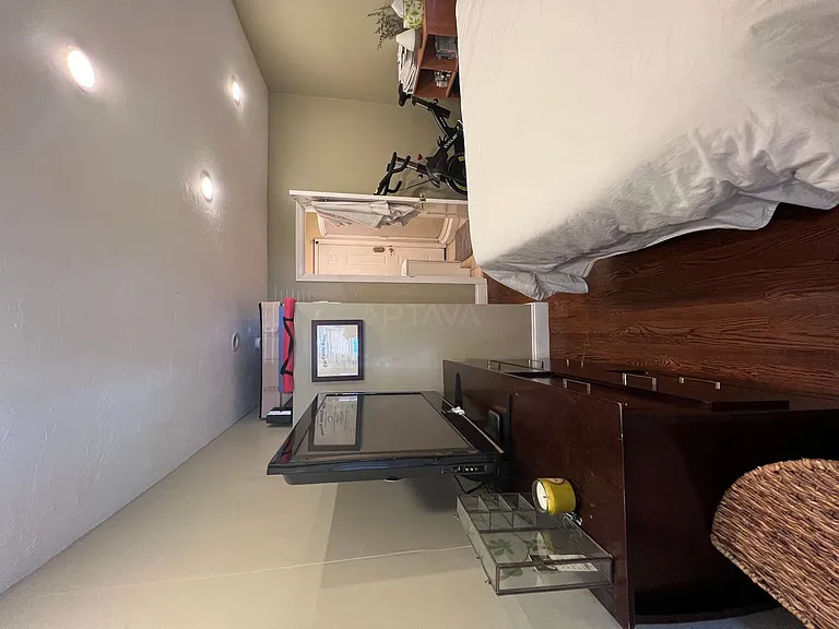 735 Somerville Ave #1 — Photo 3