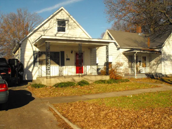 906 E Broadway, Centralia, IL 62801