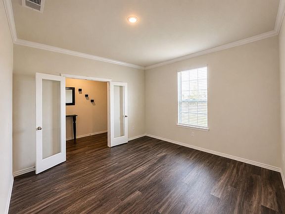 4th image of 25915 Rustical Rd