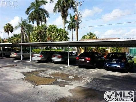 5th image of 4840 Golf Club Ct APT 1