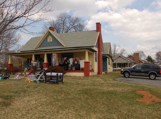 1116 N Bridge St, Elkin, NC 28621