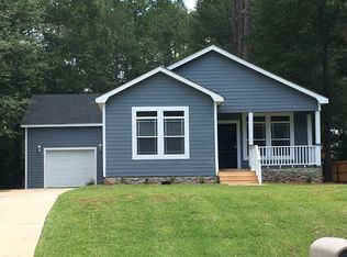 522 Divine Dr, Albany, GA 31721