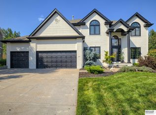 17576 Z St, Omaha, NE 68135