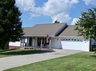 128 Kenzee Pl, Limestone, TN 37681