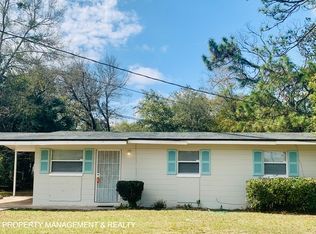 8532 Howell Dr, Jacksonville, FL 32208