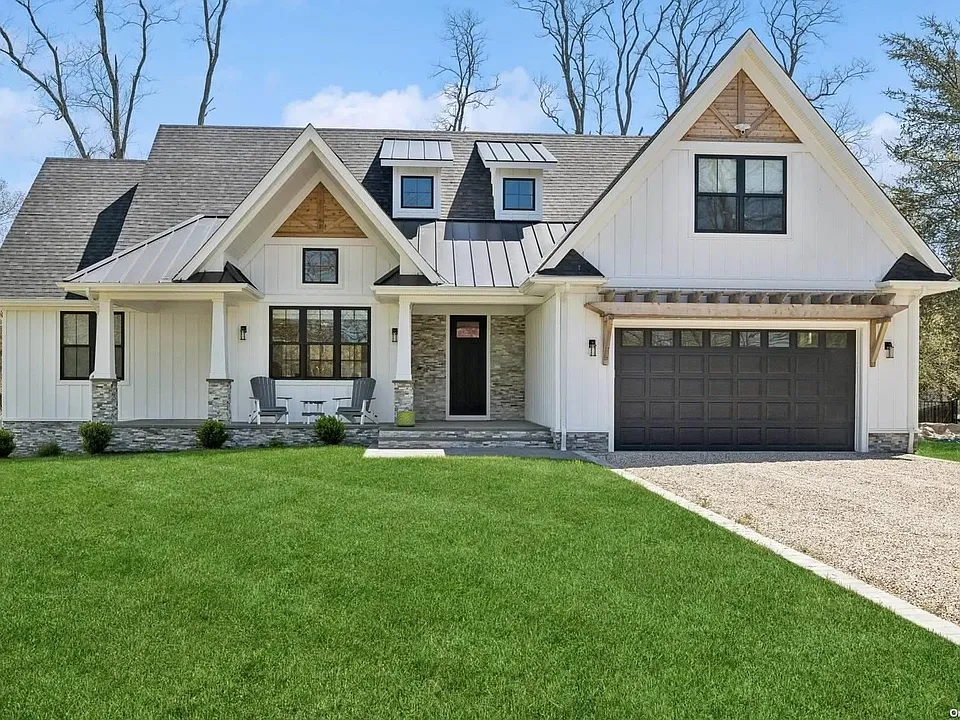 910 Glenn Rd
