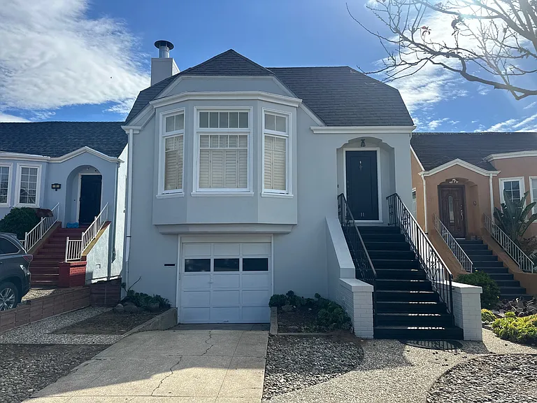 11 Southwood Dr — Photo 27