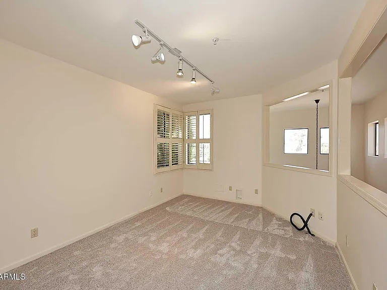 8100 E Camelback Rd #39 — Photo 19