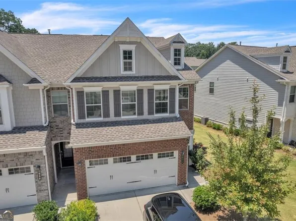 2060 Lanier Harbor Point, Buford, GA 30518