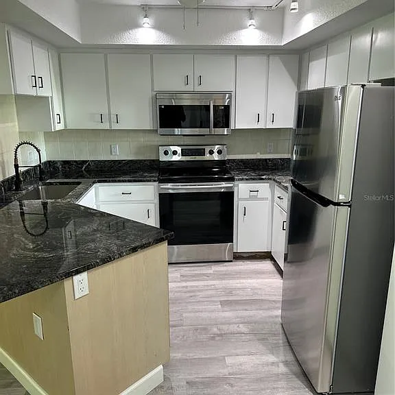 6967 Crown Dr #B — Photo 3