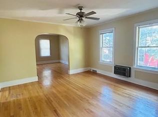 239 Stewart Ave #2, Waukegan, IL 60085