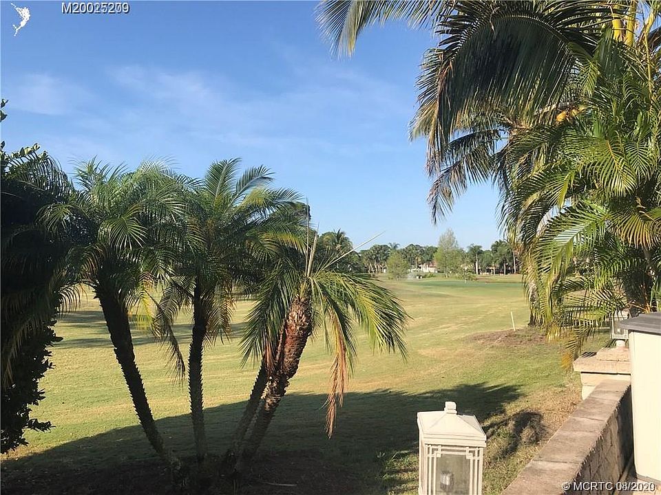 1st image of 377 NW Boundary Dr
