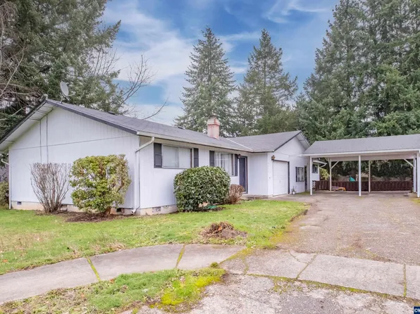 2000 Grape St, Sweet Home, OR 97386
