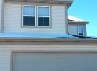 2891 Falling Waters Ln, Lindenhurst, IL 60046