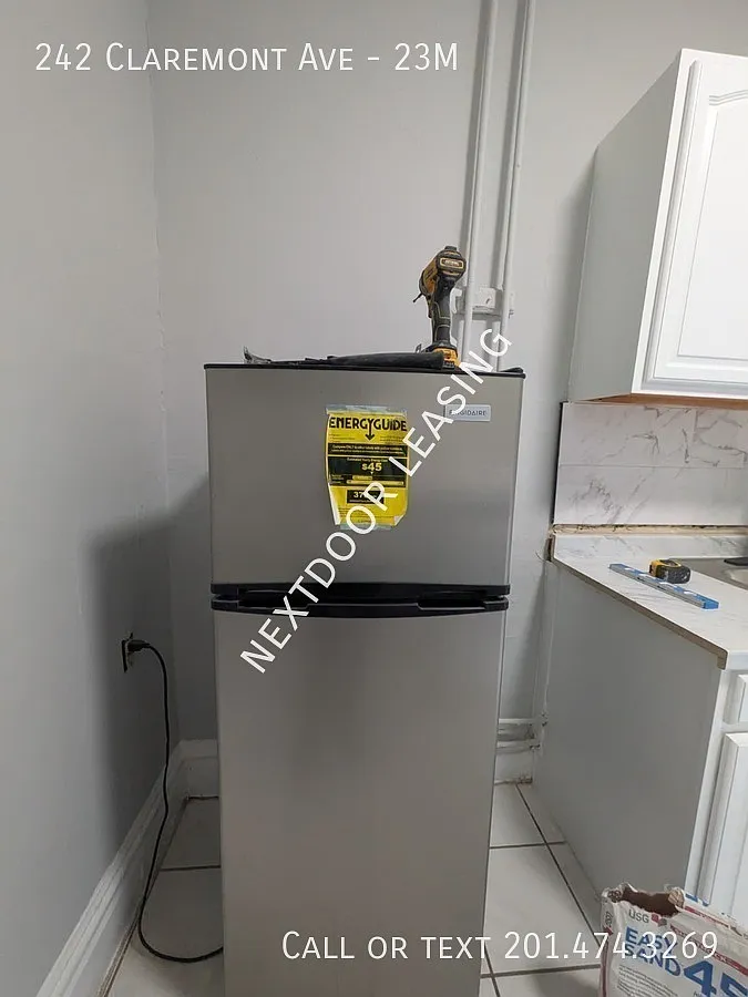 242 Claremont Ave — Photo 3