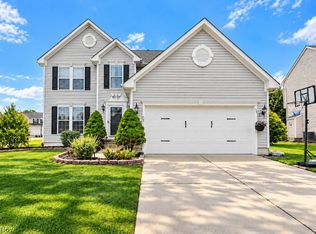 490 Cherrywood Ln, Painesville, OH 44077