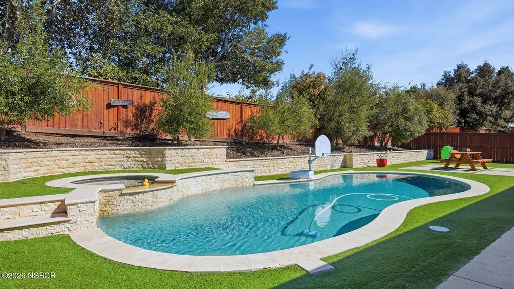 397 Savanna Dr, Los Alamos, CA, Los Alamos