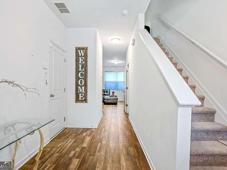3220 Tarian Way — Photo 15