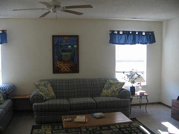 5th image of 6032 N Draycott Dr