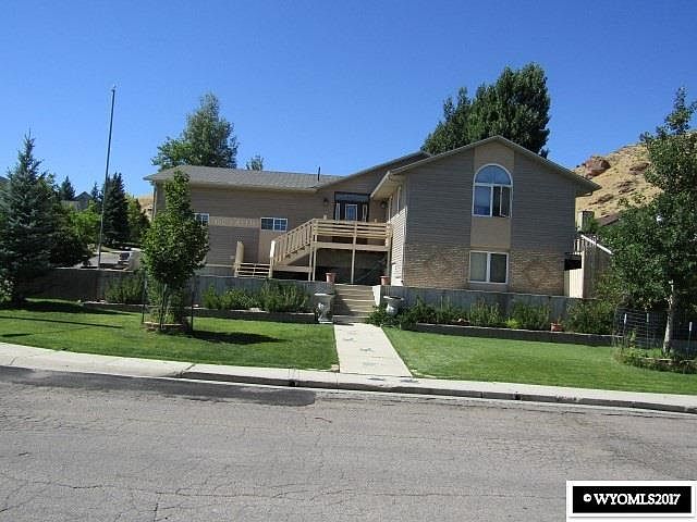 1st image of 400 Faith Dr
