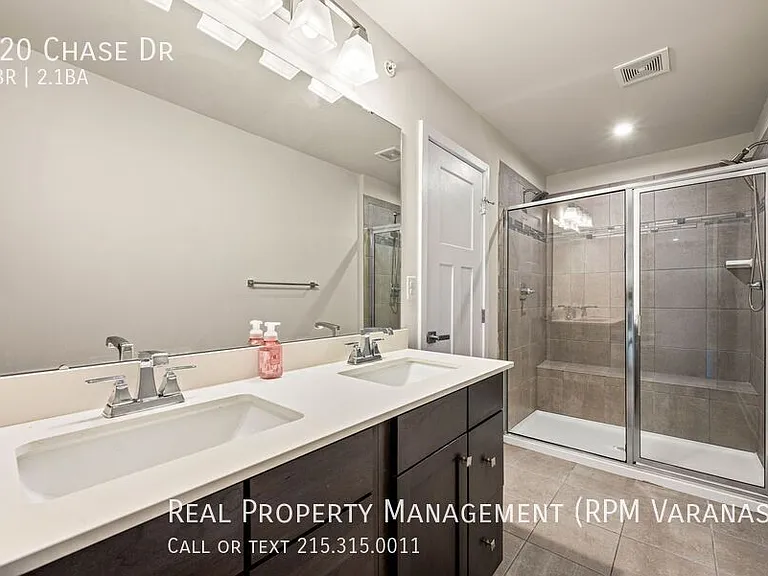 220 Chase Dr — Photo 28