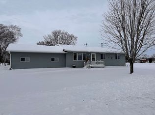 501 6th St N, Cold Spring, MN 56320