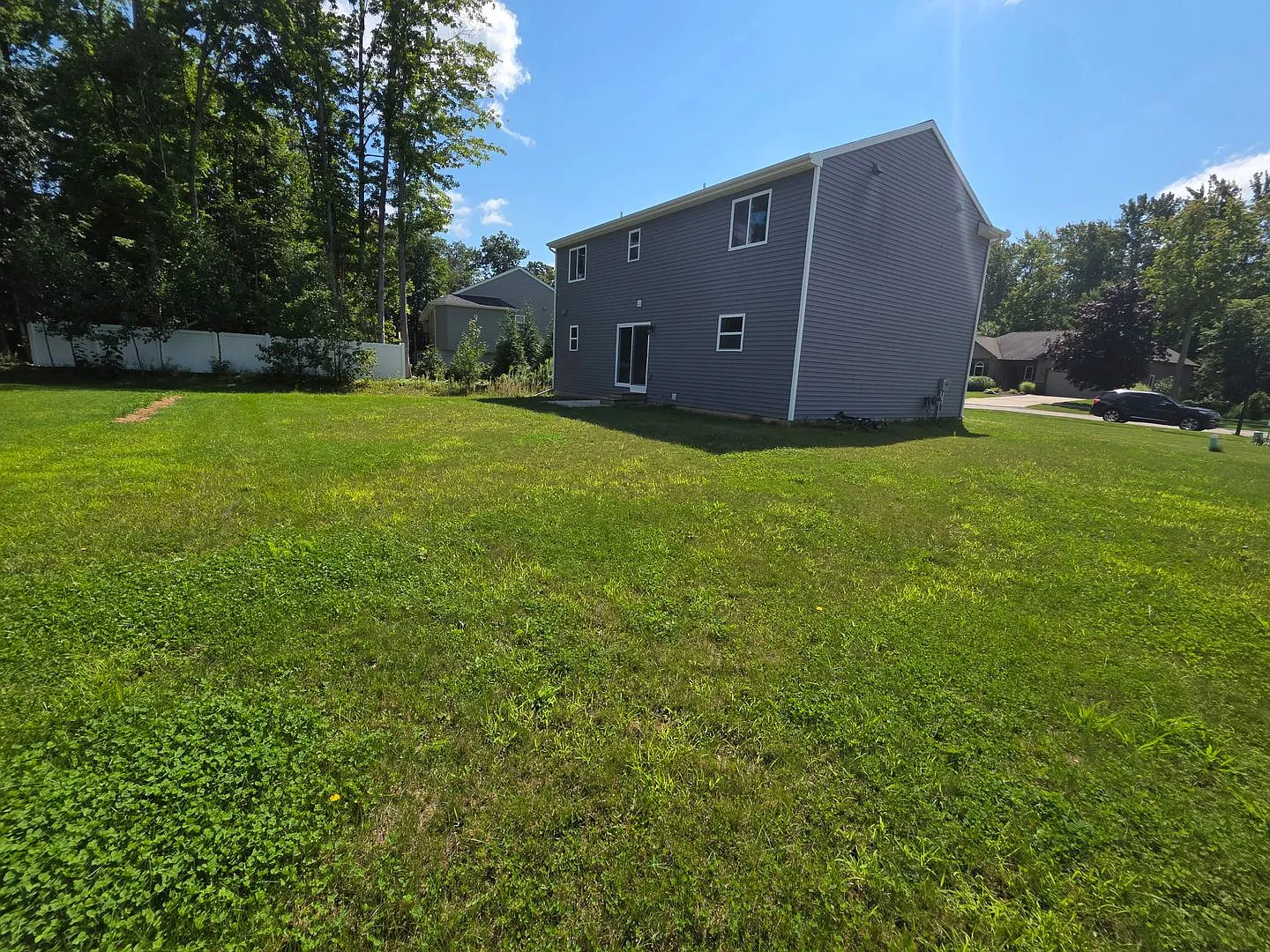 Awesome Single Family home in Great Location — Photo 3
