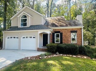 2814 Cobb Place Manor Ct, Marietta, GA 30066