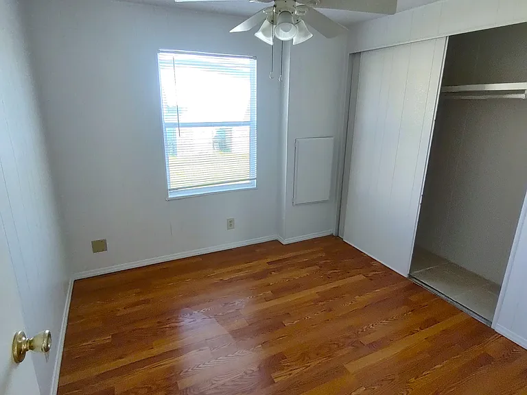 900 9th Ave E #180 — Photo 11