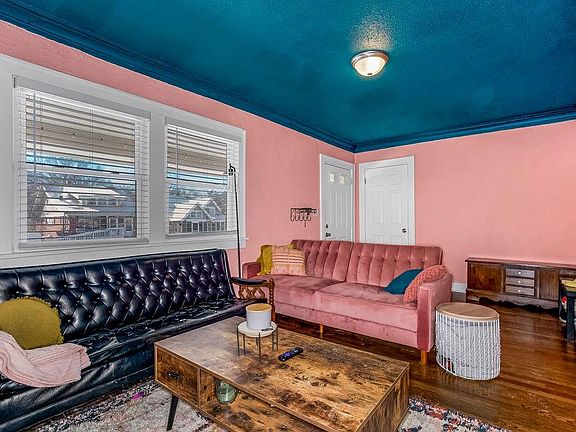 5th image of 1830 E 68th Ter