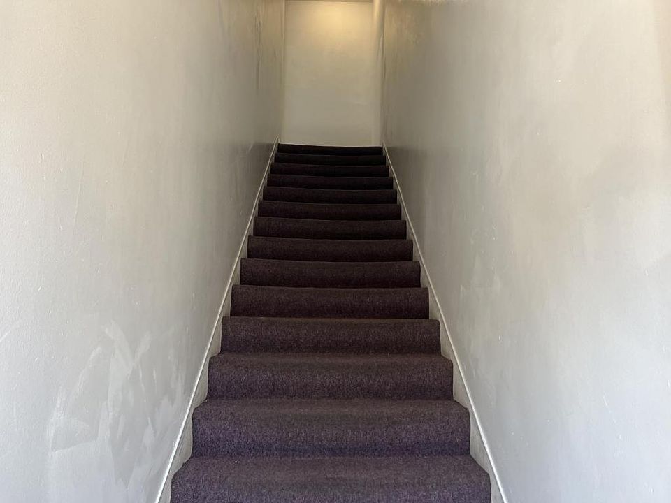 1st image of 3222 W Jefferson Blvd