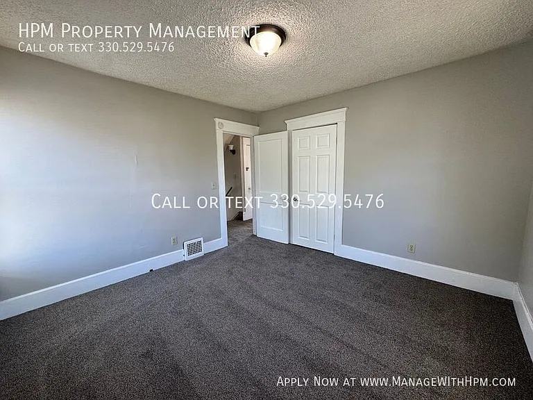 2325 Clyde Pl SW — Photo 10