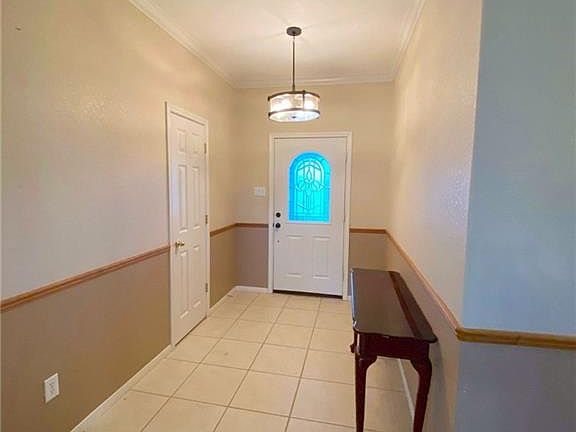 3rd image of 3252 Colorado Dr