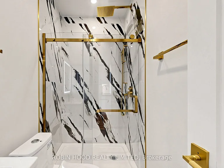 24 Callender St #3 — Photo 23