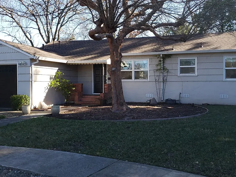 926 Louisa Ct — Photo 4