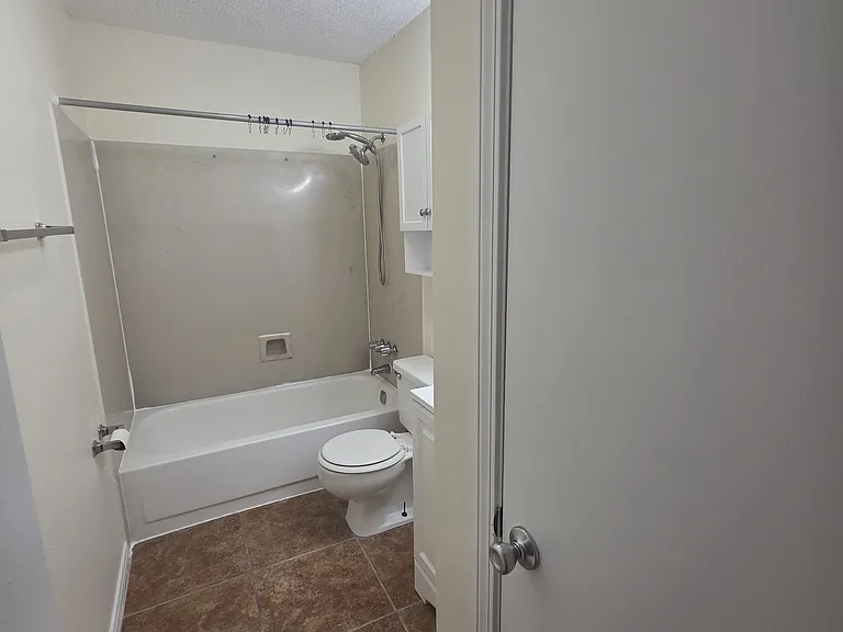 4780 Pontchartrain Dr #112 — Photo 5