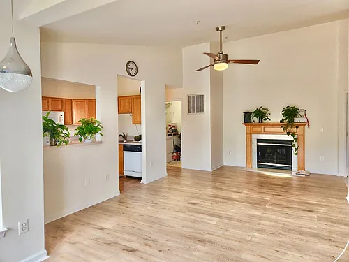 7505-J Calderon Ct #213 Photo 1
